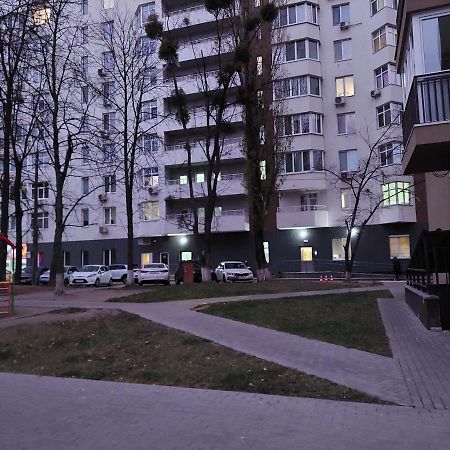Сказочно Волшебная Квартира Соломенском Районе Добробут Kiev Exterior foto