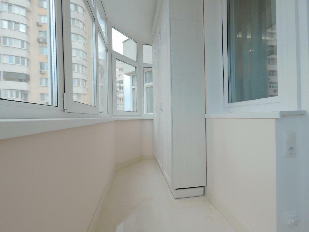 Сказочно Волшебная Квартира Соломенском Районе Добробут Kiev Exterior foto